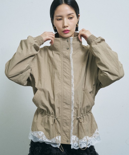 yae(ヤエ)の「Lace hem blouson / レースヘムブルゾン(ブルゾン・レディース・グレー/ベージュ/ブラック・FREE)」の12枚目の写真
