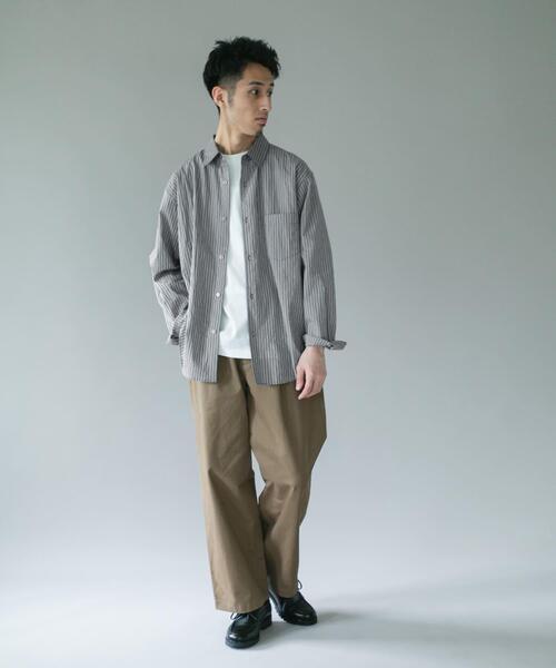 URBAN RESEARCH DOORS(アーバンリサーチドアーズ)の「ライトウェイトストライプレギュラーカラーシャツ(シャツ/ブラウス・メンズ・グレー系その他/レッド系その他/ベージュ系その他・LARGE/MEDIUM)」の11枚目の写真