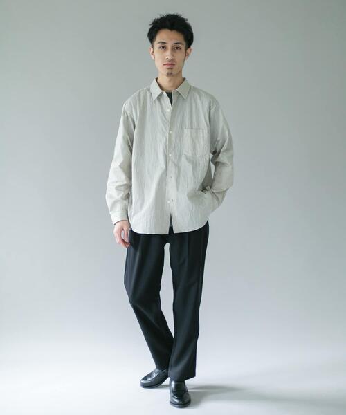 URBAN RESEARCH DOORS(アーバンリサーチドアーズ)の「ライトウェイトストライプレギュラーカラーシャツ(シャツ/ブラウス・メンズ・グレー系その他/レッド系その他/ベージュ系その他・LARGE/MEDIUM)」の19枚目の写真