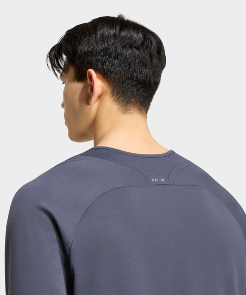 adidas(アディダス)の「ランニング Tシャツ 長袖 / ロンT / アディダス adidas(Tシャツ/カットソー・メンズ・グレー系その他・SMALL/MEDIUM/LARGE/X-LARGE/XX-LARGE)」の4枚目の写真