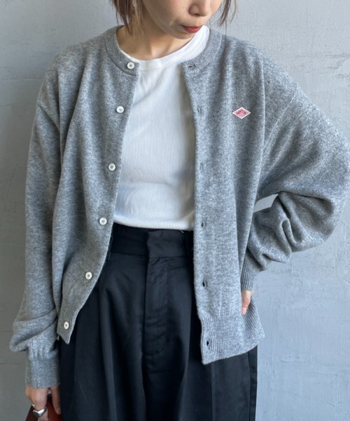 DANTON（ダントン）の「【WEB先行予約】[DANTON/ダントン] クルーネックニットカーディガン（カーディガン/ボレロ・レディース・グレイッシュベージュ/オートミール/ライトグレー/レッド/ブラック/ブラウン・36/34）」の21枚目の写真