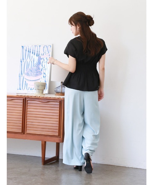 fifth(フィフス)の「【narumiセレクト】ウエストタックVネックブラウス(シャツ/ブラウス・レディース・ホワイト/ブラック・M)」の9枚目の写真