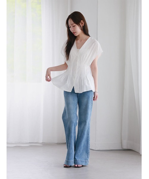 fifth(フィフス)の「【narumiセレクト】ウエストタックVネックブラウス(シャツ/ブラウス・レディース・ホワイト/ブラック・M)」の13枚目の写真