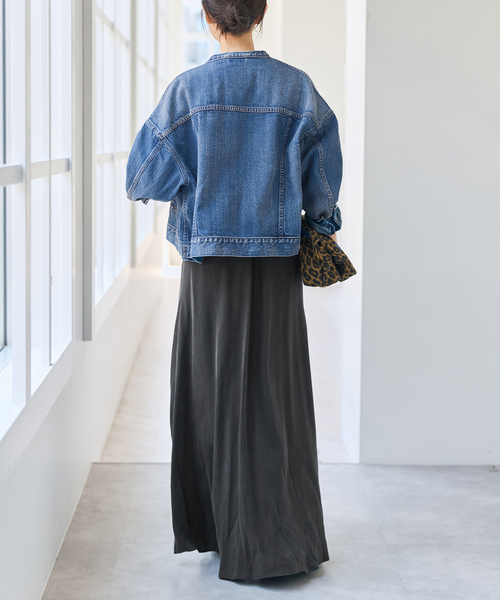Spick & Span（スピックアンドスパン）の「フィブリルキュプラフレアスカート（スカート・レディース・ベージュ/ブラック系その他・36/38）」の9枚目の写真