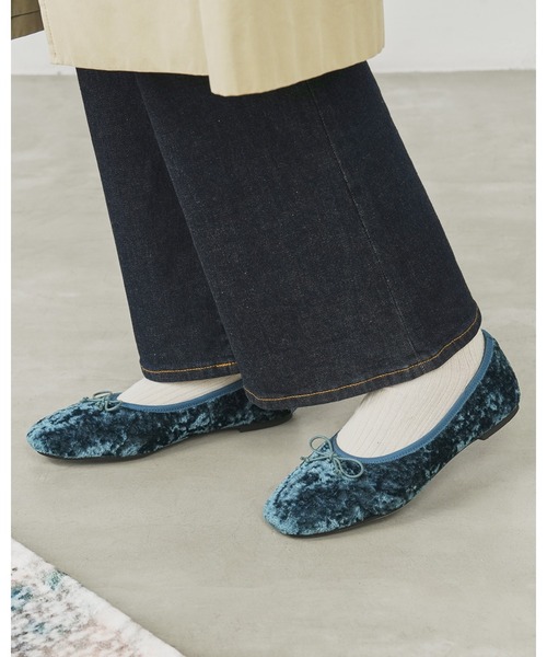 Emma Francis(エマフランシス)の「ベルベット バレエシューズ(バレエシューズ・レディース・ブルー/ブラック・23.5cm/25.0cm/24.5cm/24.0cm/23.0cm/22.5cm/22.0cm)」の17枚目の写真