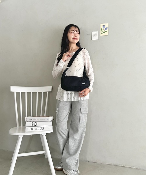 Lee(リー)の「Lee.ワークポケット キャンバスショルダーバッグ.ユニセックス(ショルダーバッグ・レディース・ブラック/グレー/オフホワイト・FREE)」の17枚目の写真