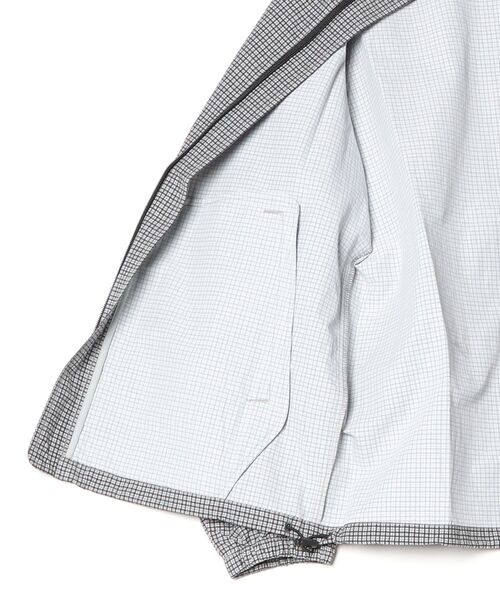 Gramicci(グラミチ)の「MINI CHECK NYLON JACKET|ミニチェックナイロンジャケット(ナイロンジャケット・メンズ・ブラウン/ネイビー/グレー・2XL/XL/L/M/S/XS)」の5枚目の写真