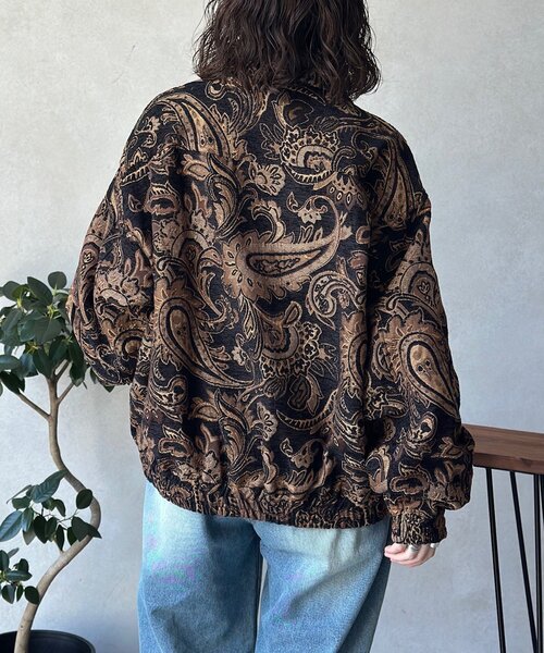 CPCM(シーピーシーエム)の「ぺイズリー柄ゴブランジップジャケット(ブルゾン・メンズ・アイボリー/ブラック・LARGE/MEDIUM)」の13枚目の写真