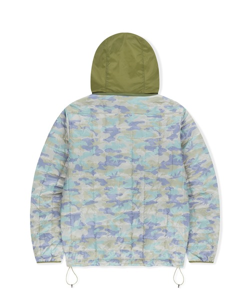 sunlovetour(サンラブツアー)の「PrimaLoftR Shift Insulated Pullover(スウェット・レディース・ネイビー/グリーン系その他/カモフラージュ・S/M/L)」の11枚目の写真