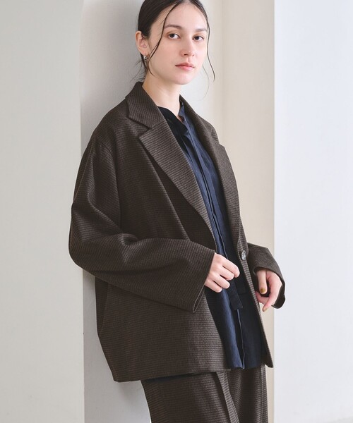 BEAUTY&YOUTH UNITED ARROWS（ビューティーアンドユースユナイテッドアローズ）の「【WEB限定 Wardrobe DAILY MINIMAL】テーラード チェック ジャケット（テーラードジャケット・レディース・ダークブラウン/ダークグレー・L/M/S）」の8枚目の写真