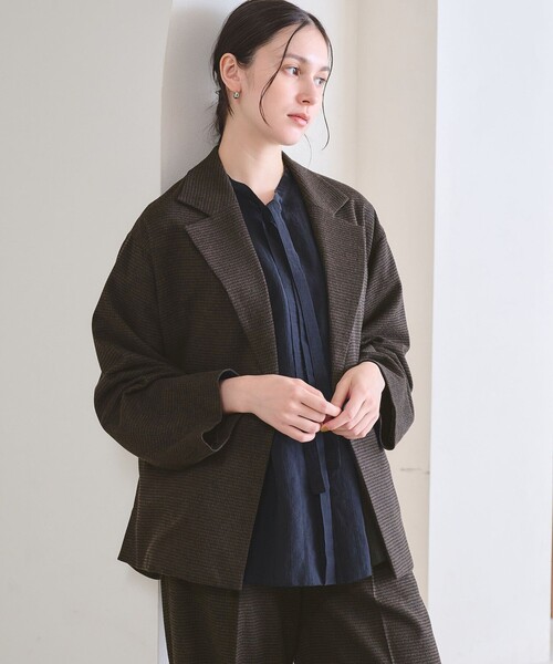 BEAUTY&YOUTH UNITED ARROWS（ビューティーアンドユースユナイテッドアローズ）の「【WEB限定 Wardrobe DAILY MINIMAL】テーラード チェック ジャケット（テーラードジャケット・レディース・ダークブラウン/ダークグレー・L/M/S）」の9枚目の写真