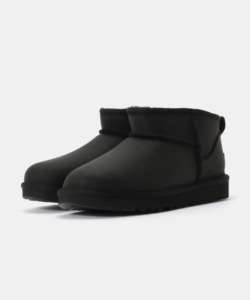 UGG（アグ）の「UGG W Classic Ultra Mini LTHR 1174210-BLAK（ブーツ・レディース・ブラック・23cm/24cm/25cm）」の7枚目の写真