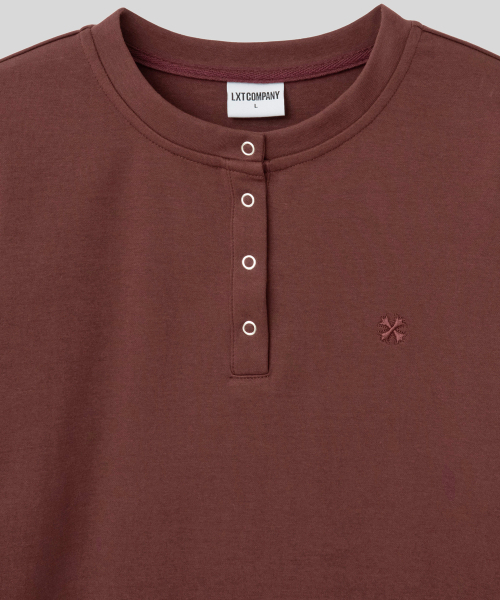LXT（エルエックスティー）の「コットンブレンド スナップヘンリーネック ロングスリーブ [バーガンディ]（Tシャツ/カットソー・レディース・その他・MEDIUM/LARGE/X-LARGE）」の7枚目の写真