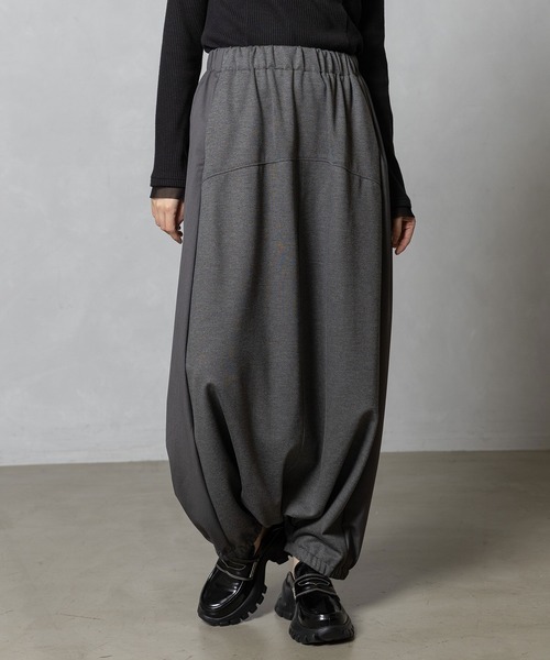 MARECHAL TERRE(マルシャルテル)の「サルエルパンツ(その他パンツ・レディース・カーキ/ネイビー/ブラック/チャコールグレー・MEDIUM)」の2枚目の写真