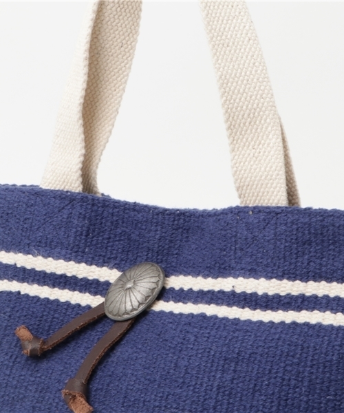 Kahiko（カヒコ）の「【kahiko】ウェーブボーダートートバッグ（トートバッグ・レディース・ネイビー/ホワイト/グレー/ブラック・FREE）」の10枚目の写真
