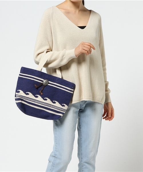 Kahiko（カヒコ）の「【kahiko】ウェーブボーダートートバッグ（トートバッグ・レディース・ネイビー/ホワイト/グレー/ブラック・FREE）」の12枚目の写真