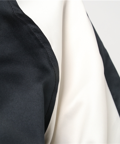 Honeys（ハニーズ）の「配色リブブルゾン（ブルゾン・レディース・ピンク/ネイビー/グレー/ブラック/カーキ・M/L）」の12枚目の写真