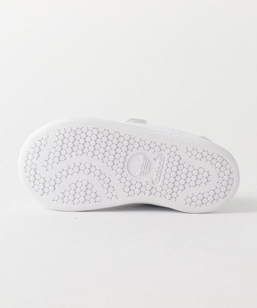 adidas（アディダス）の「WEB限定【adidas(アディダス)】スタンスミス CFI 12cm-13cm（スニーカー・キッズ・ホワイト/ケリー・13cm/12cm）」の5枚目の写真
