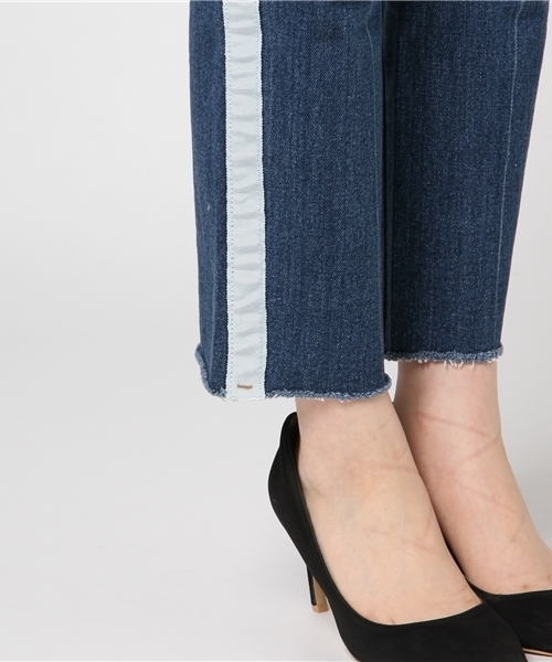 LUC DNM （ラックデニム）の「LUCDNM ラックデニム　tape line boy's テープラインボーイズ（デニムパンツ・レディース・ブルー・LARGE/MEDIUM）」の8枚目の写真