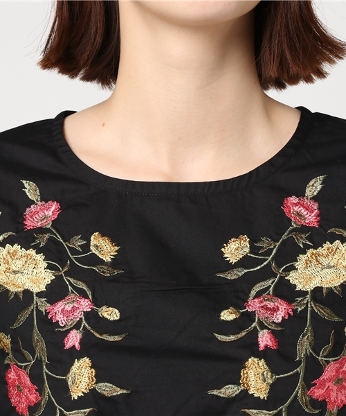 WEGO（ウィゴー）の「WEGO/リボンスリーブ刺繍ワンピース（ワンピース・レディース・ベージュ/ブラック・FREE）」の7枚目の写真