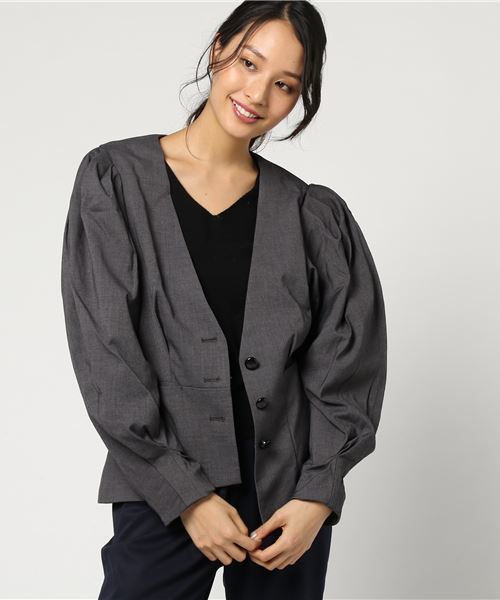 SLY(スライ)の「VOLUME SLEEVE ASYMMETRY JK(その他アウター・レディース・グレー/ブラック/ベージュ・1/2)」の7枚目の写真