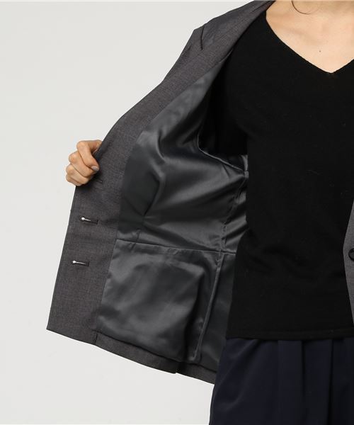 SLY(スライ)の「VOLUME SLEEVE ASYMMETRY JK(その他アウター・レディース・グレー/ブラック/ベージュ・1/2)」の5枚目の写真