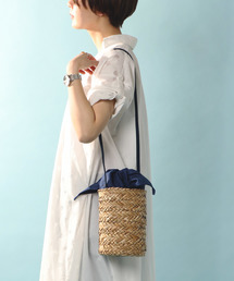 notch. | 【ｍｉｎａ６月号掲載アイテム】　シーグラス エクシレショルダーバッグ(かごバッグ)