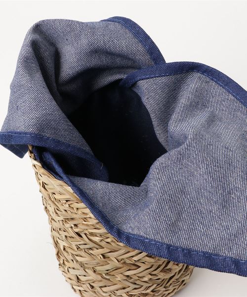 notch.(ノッチ)の「シーグラス エクシレショルダーバッグ(かごバッグ・レディース・ネイビー/キャメル・ONE SIZE)」の5枚目の写真