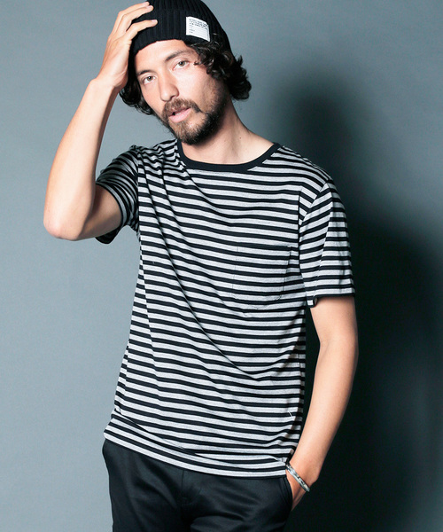 Magine（マージン）の「CTN BOADER C/N PKT TEE S/S:コットンボーダー クルーネックポケットTEE（Tシャツ/カットソー・メンズ・ブラック×グレー/グレイッシュベージュ/ホワイト×ネイビー/ホワイト×ブラック・48/44/46）」の3枚目の写真