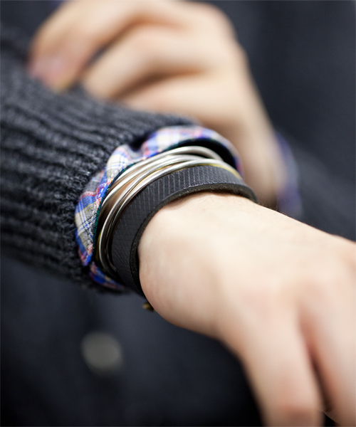 NANO universe（ナノユニバース）の「BARK TANNAGE(バークタンネイジ)/ Imagination Bracelet（ブレスレット・メンズ・イエロー/ブルー/キャメル/ワイン/ダークブラウン/ブラック・FREE）」の21枚目の写真