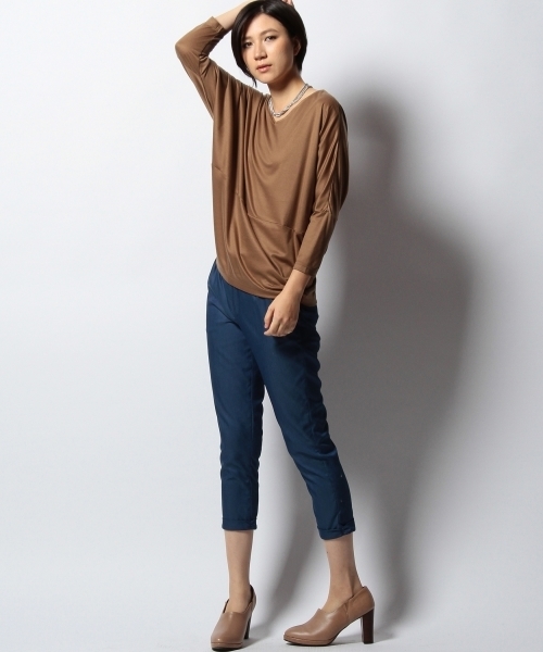 UNITED ARROWS（ユナイテッドアローズ）の「UA/AP TE/CU ドルマン カットソー（Tシャツ/カットソー・レディース・ブラウン/オリーブ/コバルトブルー/ロイヤルブルー/ネイビー・フリー）」の14枚目の写真