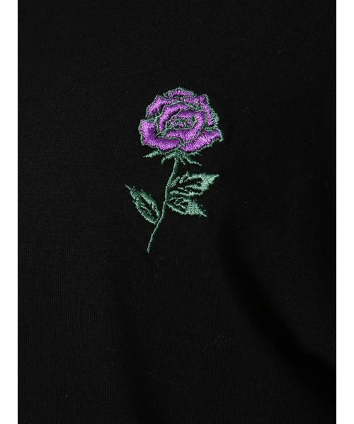 jouetie（ジュエティ）の「サテンBIGロゴT（Tシャツ/カットソー・レディース・オフホワイト/ブラック/オレンジ・MEDIUM）」の6枚目の写真