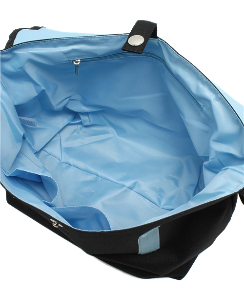 POU DOU DOU（プードゥドゥ）の「ナイロンにゃんこプリントメッセンジャーL（メッセンジャーバッグ・レディース・ブラック・F）」の11枚目の写真