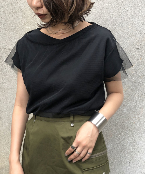 &g'aime(アンジェム)の「【&g'aime】チュールレイヤードブラウス(Tシャツ/カットソー・レディース・ブラック/ライトベージュ・FREE)」の1枚目の写真