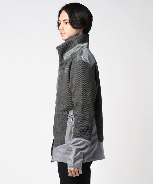 hummel(ヒュンメル)の「直営店・WEB限定 hummel(ヒュンメル)異素材コンビブルゾン(ブルゾン・メンズ・ブラック/グレー・SMALL/MEDIUM/LARGE/X-LARGE)」の5枚目の写真