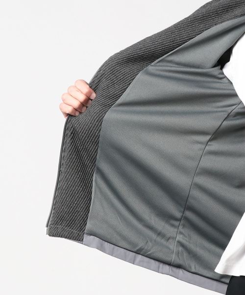 hummel(ヒュンメル)の「直営店・WEB限定 hummel(ヒュンメル)異素材コンビブルゾン(ブルゾン・メンズ・ブラック/グレー・SMALL/MEDIUM/LARGE/X-LARGE)」の3枚目の写真