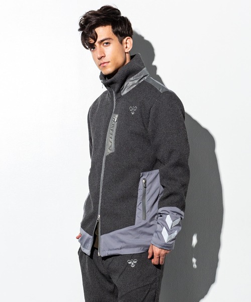 hummel(ヒュンメル)の「直営店・WEB限定 hummel(ヒュンメル)異素材コンビブルゾン(ブルゾン・メンズ・ブラック/グレー・SMALL/MEDIUM/LARGE/X-LARGE)」の1枚目の写真