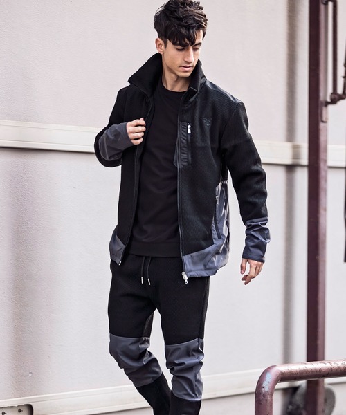 hummel(ヒュンメル)の「直営店・WEB限定 hummel(ヒュンメル)異素材コンビブルゾン(ブルゾン・メンズ・ブラック/グレー・SMALL/MEDIUM/LARGE/X-LARGE)」の6枚目の写真