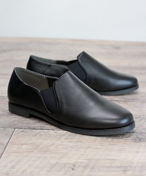 LibertyDoll（リバティードール）の「Liberty Doll / マニッシュスリッポンシューズ(5515)（スリッポン・レディース・ブラック/ブラック系その他/ブラウン/ワイン・M/L/LL/S）」の2枚目の写真