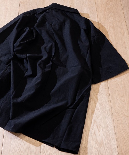 JOHN'S CLOSET（ジョンズクローゼット）の「【2】３点セット　ポケットタブル半袖セットアップ　【シャツジャケット】【ショーツ ショートパンツ】【サコッシュ】（シャツ/ブラウス・メンズ・ブラック/カーキ/ベージュ・X-LARGE/LARGE/MEDIUM）」の19枚目の写真