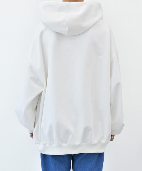 Perushu（ペルーシュ）の「yutayunoki × Perushu ヘビーウェイトコラボスウェットパーカー（パーカー・メンズ・ホワイト/チャコールグレー/ブラック/グレイッシュベージュ・SMALL/MEDIUM/LARGE）」の11枚目の写真