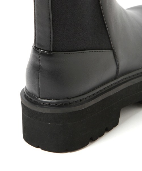LOWRYS FARM（ローリーズファーム）の「バックゴアブーツ　894406（ブーツ・レディース・ブラック/カーキ・MEDIUM/LARGE）」の14枚目の写真