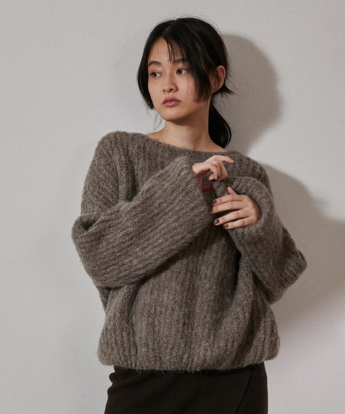ECRIRE(エクリール)の「モヘアオーバーニットプルオーバー(ニット/セーター・レディース・チャコールグレー/ブラウン/グレー/ブルー・フリー)」の11枚目の写真