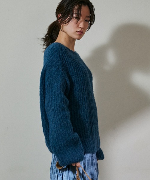 ECRIRE(エクリール)の「モヘアオーバーニットプルオーバー(ニット/セーター・レディース・チャコールグレー/ブラウン/グレー/ブルー・フリー)」の14枚目の写真