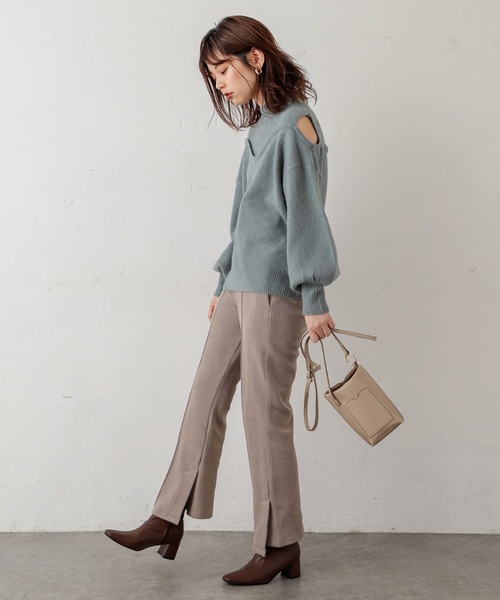 natural couture（ナチュラルクチュール）の「ショルダースリットブークレーニット（ニット/セーター・レディース・ベージュ/グレー/オフホワイト/グリーン・FREE）」の20枚目の写真