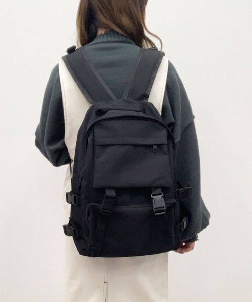 PairPair(ペアペア)の「ダブルバックルバックパック/リュック/大容量(AR)(バックパック/リュック・レディース・ブラック・FREE)」の1枚目の写真
