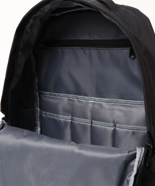 PairPair(ペアペア)の「ダブルバックルバックパック/リュック/大容量(AR)(バックパック/リュック・レディース・ブラック・FREE)」の5枚目の写真