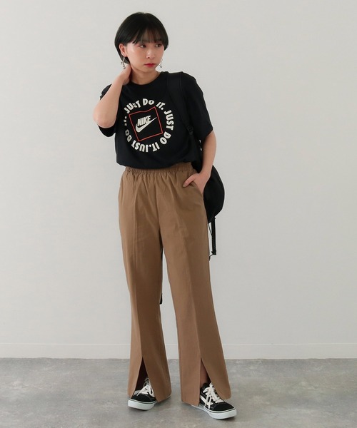 Factor=（ファクターイコール）の「センタースリットイージーフレアパンツ（その他パンツ・レディース・ブルー/モカ・FREE）」の5枚目の写真