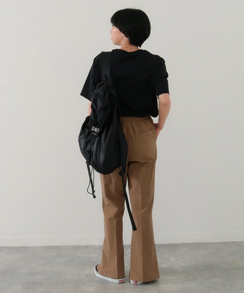 Factor=（ファクターイコール）の「センタースリットイージーフレアパンツ（その他パンツ・レディース・ブルー/モカ・FREE）」の4枚目の写真