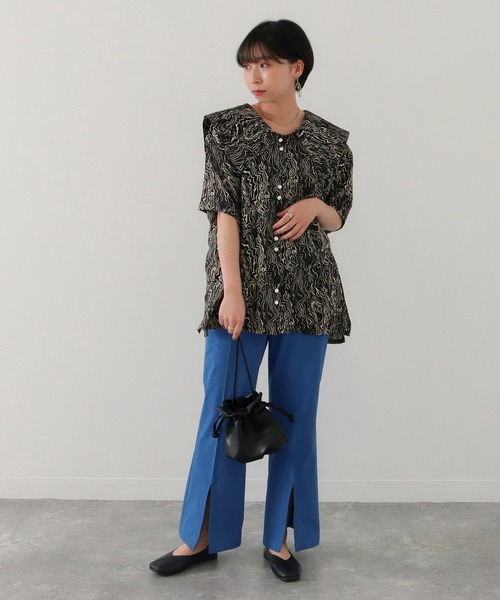 Factor=（ファクターイコール）の「センタースリットイージーフレアパンツ（その他パンツ・レディース・ブルー/モカ・FREE）」の3枚目の写真